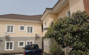 Room in Lodge - Waxride Residence Abuja